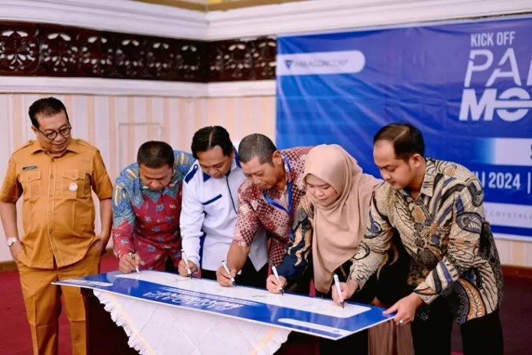 MoU ParagonCorp dengan Forum Zakat luncurkan Paradaya Movement di Sumbar. (Foto: Istimewa)