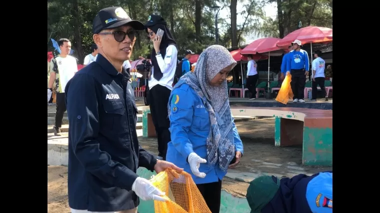 Gernas BCL 2024, Kota Padang Kembali Beraksi Bersihkan Laut