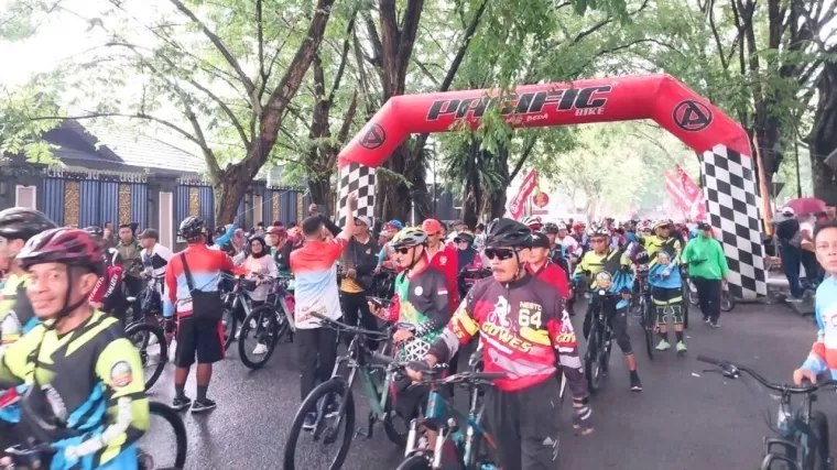 Perayaan HUT Kota Padang dengan Gowes Adventure 2024