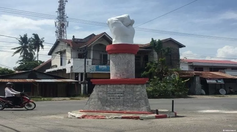 Monumen Simpang Tinju. (Foto: Istimewa)