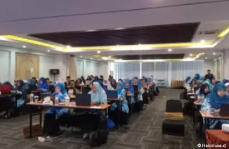 85 tenaga guru di Kota Bukittinggi mengikuti pelatihan menulis yang difasilitasi oleh Ikatan Guru Indonesia (IGI). (Foto: Padang Ekspres)