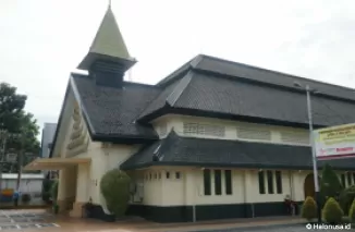 Katedral St Theresia Kota Padang. (Foto: Istimewa)