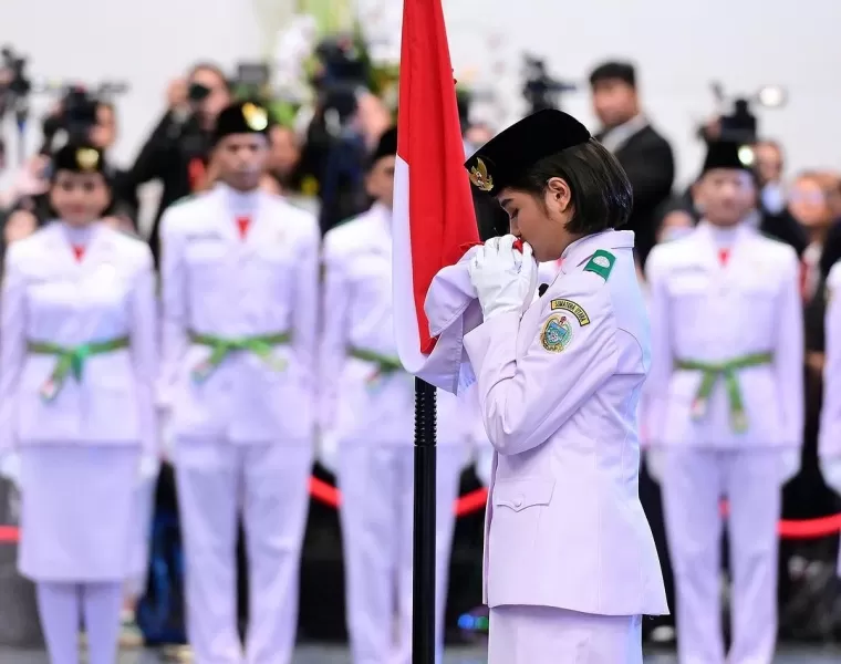 Salah seorang Anggota Paskibraka Putri (Foto: Instagram Menpora Dito Ariotedjo)