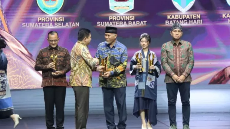 Pemprov Sumbar Raih Penghargaan Berkat Pengembangan Desa Wisata