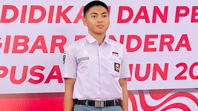 Raidzaky Rafifaldrie Pelajar SMAN 1 Padang Terpilih Jadi Paskibraka di IKN