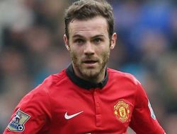 Foto Juan Mata Masih Berhasrat Main di Eropa