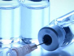 Foto Vaksin Covid-19 Berbayar, DPR Bakal Panggil Menkes hingga Kimia Farma 