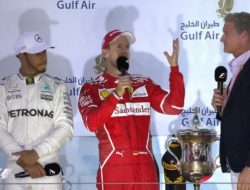 Foto Juarai GP Bahrain, Sebastian Vettel Ingin Lanjutkan Momentum