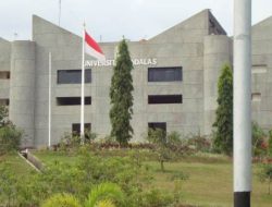 Foto Mahasiswa Berharap Kasus Dugaan Pelecehan Seksual di Kampus Unand Harus Dituntaskan