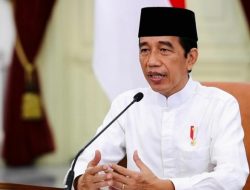 Foto Presiden Salurkan Kurban di 34 Provinsi saat Iduladha 1443 H