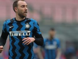 Foto Eriksen Dilarang Tampil bersama Inter Milan Musim Ini