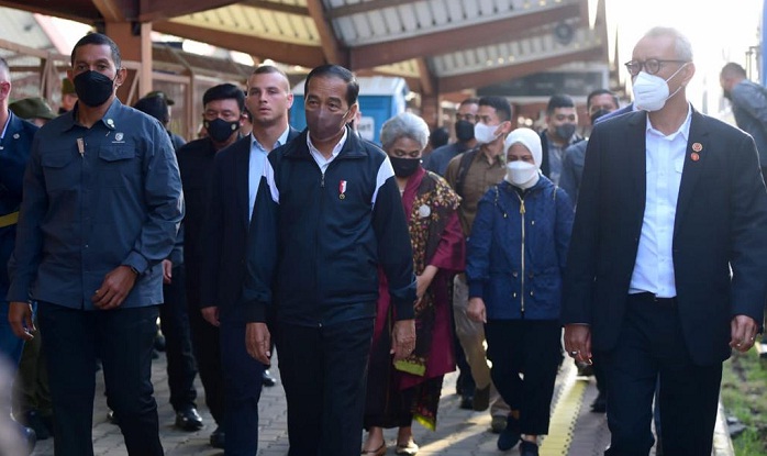 Foto Dari Polandia, Presiden Jokowi Bertolak ke Moskow