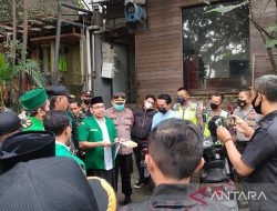 Foto Hotman Paris Temui Ketua MUI Sampaikan Maaf Soal Kasus Holywings