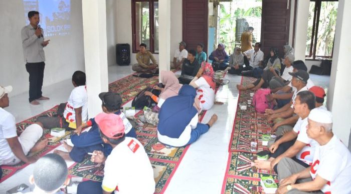 Foto Dilatih Komunitas Kopi Solok Radjo, Semen Padang Fasilitasi Kelompok Kopi Sikayan Balumuik