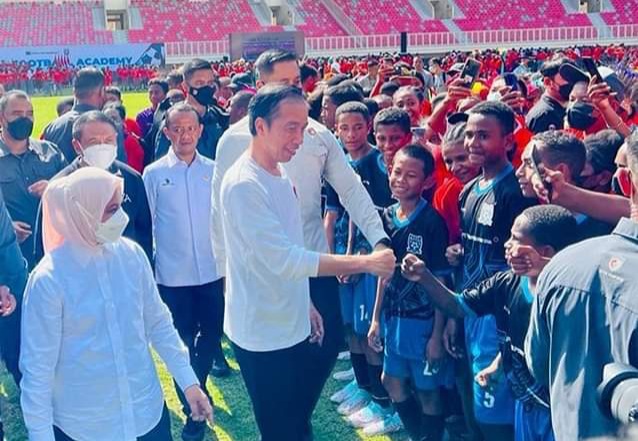 Foto Perdana Salurkan BLT BBM, Presiden Jokowi: Guna Tingkatkan Daya Beli Masyarakat