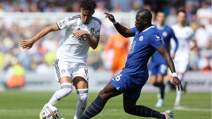 Foto Leeds United Permalukan Chelsea 3-0