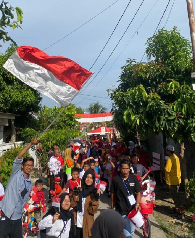 Foto Kemeriahan HUT RI ke 77; Warga Villa Anggrek Gelar Donor Darah dan Berbagai Perlombaan Seru