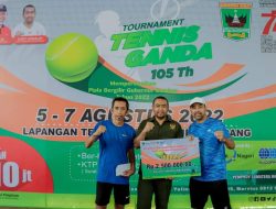 Foto Sukses, Tournament Tennis Ganda Piala Gubernur Sumbar Meriah