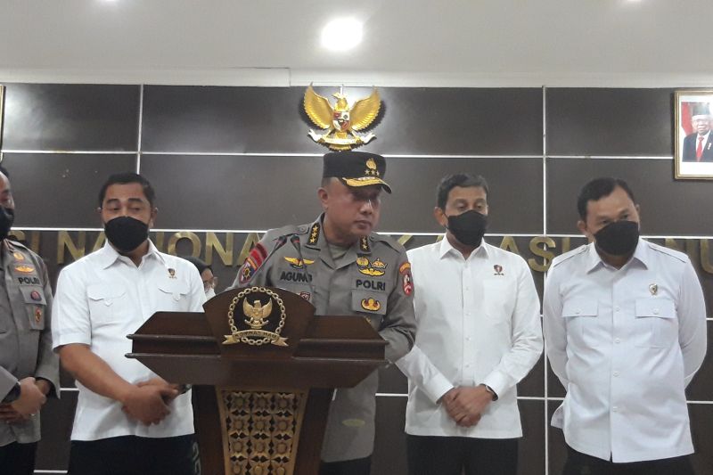 Foto Enam Tersangka &quot;Obstruction of Justice&quot; Brigadir J Jalani Sidang Etik