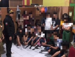 Foto Satpol PP Agam Tertibkan 11 Artis Sawer, Dua Orang Hamil 5 Bulan