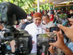 Foto Airlangga Doakan Umat Islam di Indonesia Diberi kekuatan