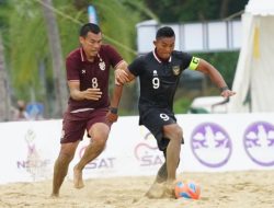 Foto Kalah di Laga Perdana AFF Beach Soccer 2022, Pelatih: Indonesia Tak Beruntung