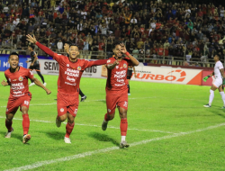 Foto Tundukkan Persiraja 3-0, Semen Padang Raih Tiga Poin