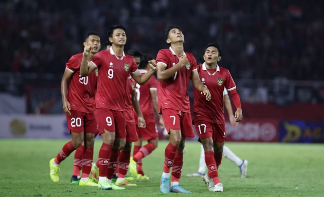 Foto Timnas Indonesia U-20 Lolos ke Piala Asia, Media Vietnam Hubungkan 'Sepakbola Gajah' Saat Piala AFF U-19 2022