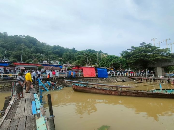 Foto Segera Dievakuasi, Sembilan Bangkai Kapal Sudah Terdata