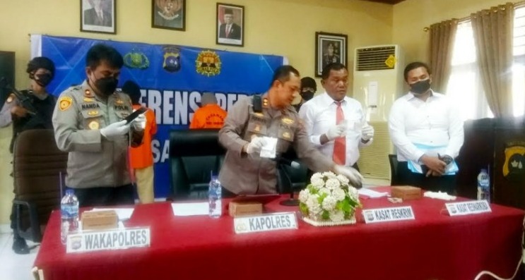 Foto Pengedar Shabu Ditangkap Polres Sawahlunto