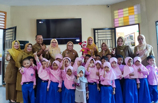 Foto Dinas Perpustakaan Padang Koleksi 11.300 Judul Buku