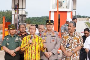 Foto Uji Coba Operasional Tol Penang, Gubri Ingatkan Kesiapan Fisik dan Kendaraan