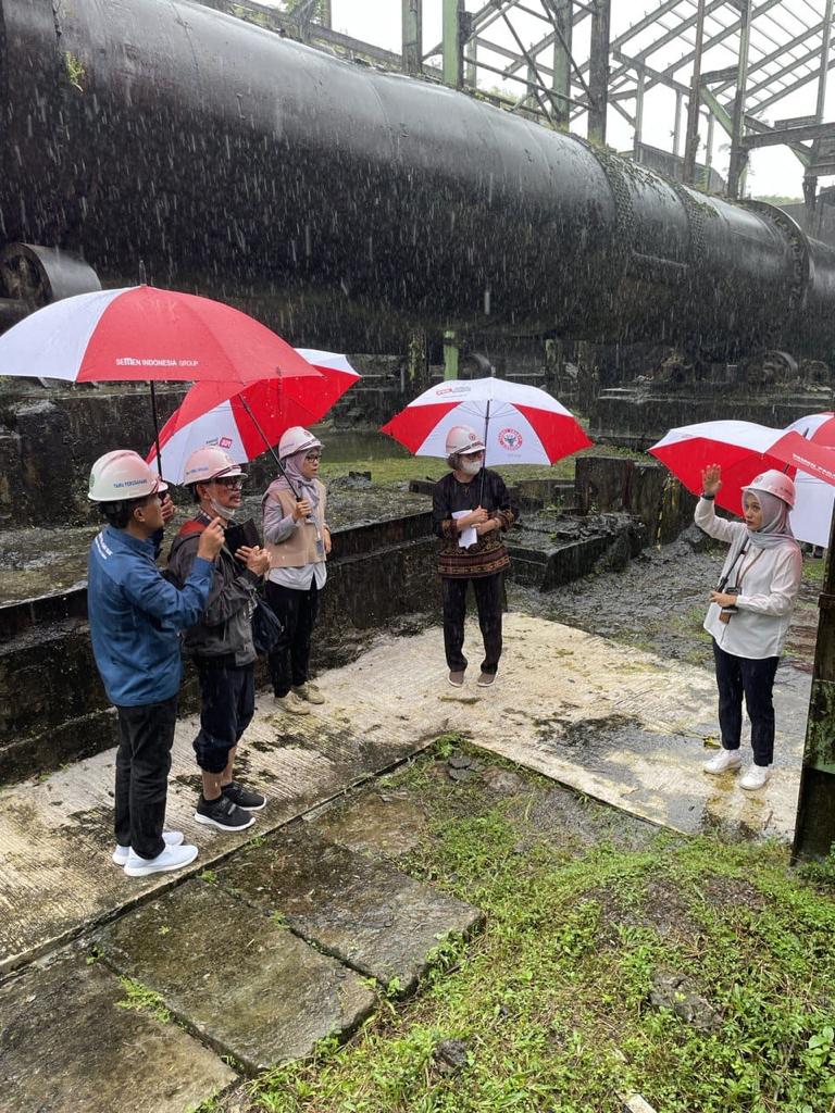 Foto Dikunjungi Tim Ahli Cagar Budaya, Indarung I Sangat Layak jadi Cagar Budaya Nasional