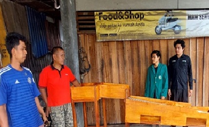 Foto Tim Pengabdian Masyarakat Unand Ciptakan Alat Sortir Buah Manggis