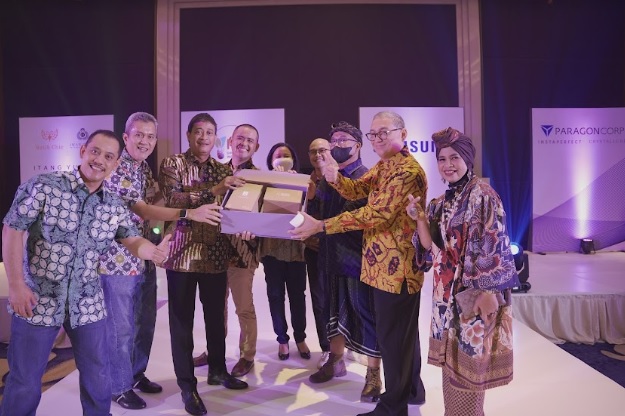 Foto HR Director Indonesia Gelar Gathering dan Fashion Show, Paragon dan Samsung Jadi Sponsor