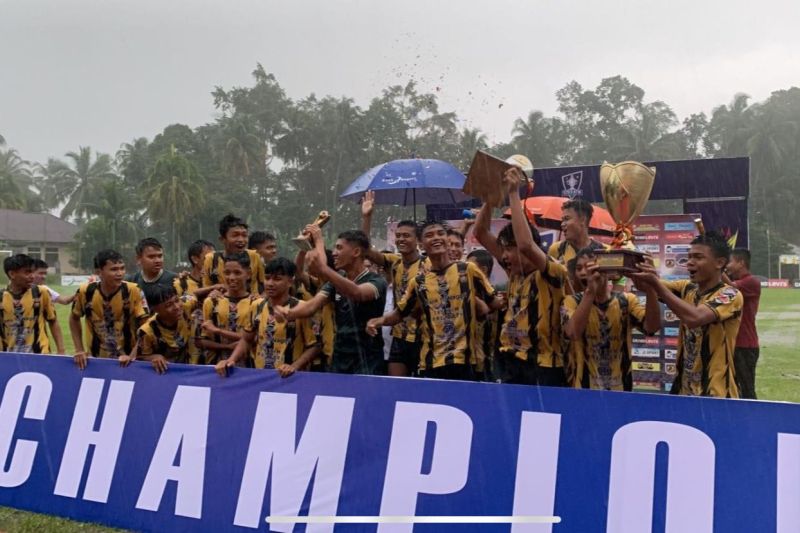 Foto PSP Padang Juara Piala Soeratin U-17 