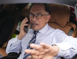 Foto Presiden Jokowi Beri Selamat Kepada Anwar Ibrahim sebagai PM Malaysia