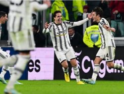 Foto Juventus Bekuk Inter Milan 2-0 di Derby d'Italia