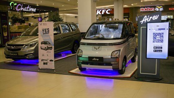 Foto Wuling Bawa Ragam Lini Produk dalam Pameran Year End Sale (YES) di Padang