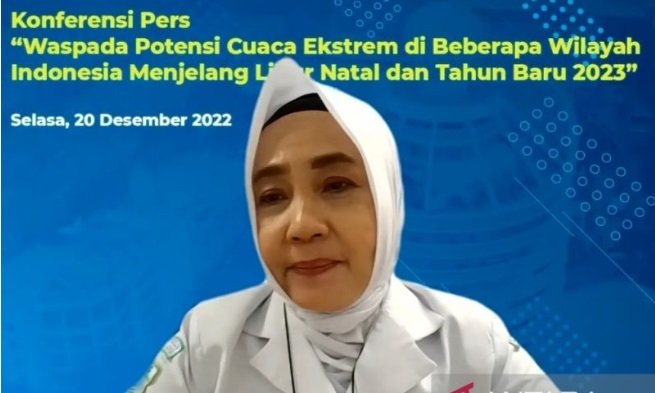 Foto BMKG Minta Sektor Penerbangan Waspadai Awan Kumulonimbus Pada 21-27 Desember 2022