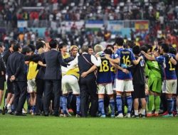 Foto Jadi Juara Puncak Grup E, Jepang Bikin Sensasi di Piala Dunia 2022 Qatar