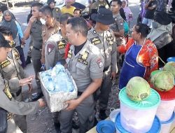 Foto Satpol PP Padang Kembali Tertibkan PKL di Jalan Samudera