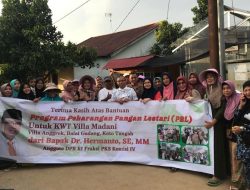 Foto Anggota DPR RI Hermanto Kunjungi KWT Villa Madani