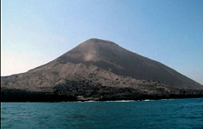 Foto Gunung Anak Krakatau Kembali Erupsi