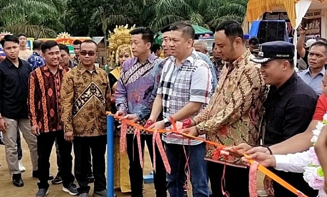 Foto Pabrik Kelapa Sawit di Nagari Aie Amo Kamang Baru Sijunjung Diresmikan