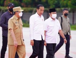 Foto Pesawat Presiden RI Mendarat di Bandara SSK II Pekanbaru, Begini Pesan Gubri