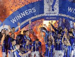 Foto Inter Milan Juara Piala Super Italia 2022-2023