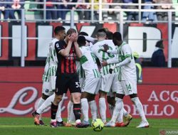 Foto Sassuolo Permalukan AC Milan 5-2 di San Siro