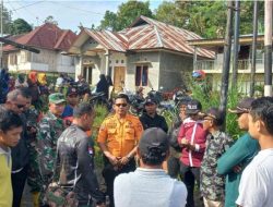 Foto Tim Gabungan BPBD Agam Cari Lansia Hilang di Lereng Gunung Marapi