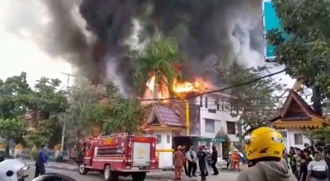 Foto Kebakaran MPP, Begini Kata Pj Walikota Pekanbaru